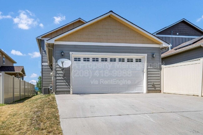 Building Photo - 3768 E Bogie Dr