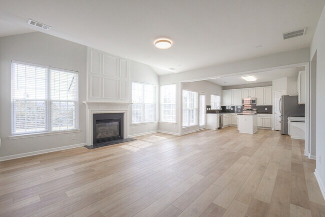 Building Photo - 9737 Jupiter Forest Dr