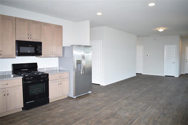 Building Photo - 5404 Lomasso Dr