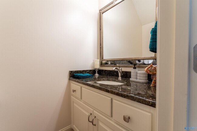 Building Photo - 3187 Mallard Point Dr SE