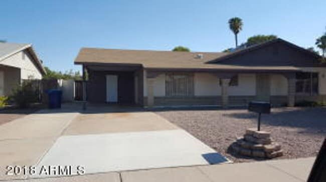 Primary Photo - 3 BED 2 BATH TEMPE CORNER LOT
