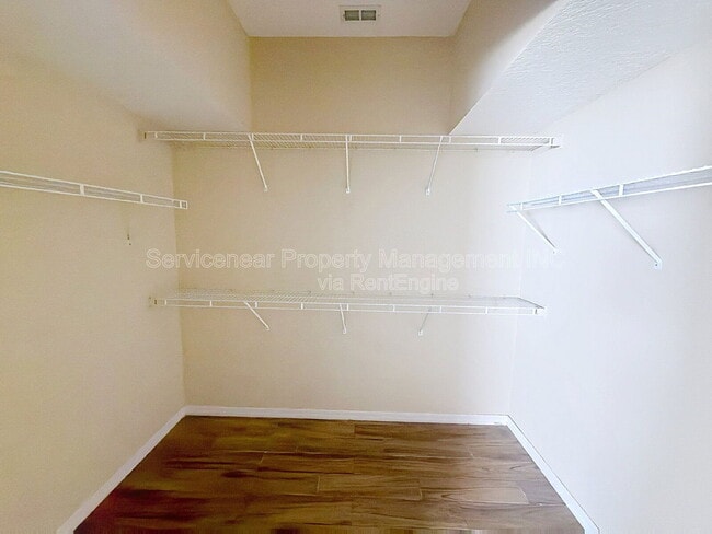 Building Photo - 2500 Trapside Ct