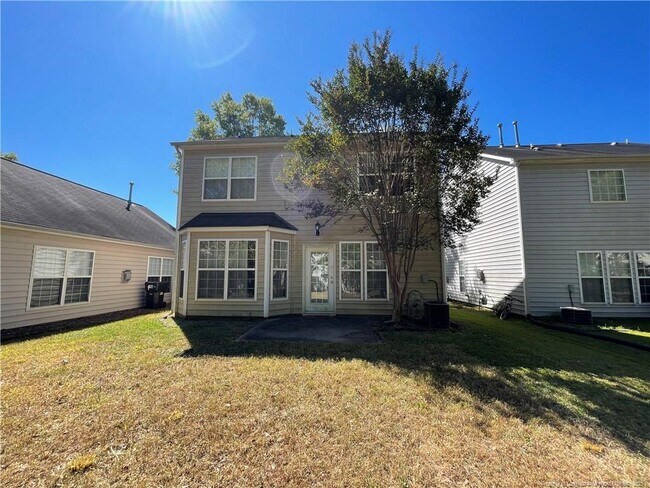 Building Photo - 1015 Goldmist Ln