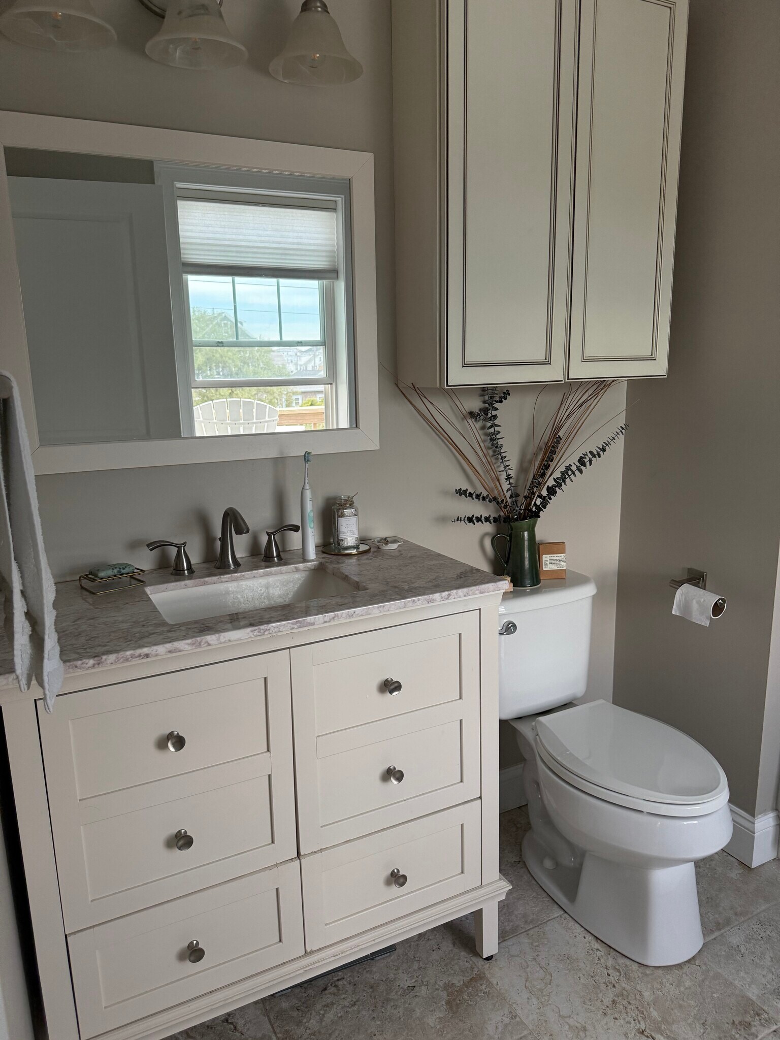 Building Photo - 345 Plymouth Ave