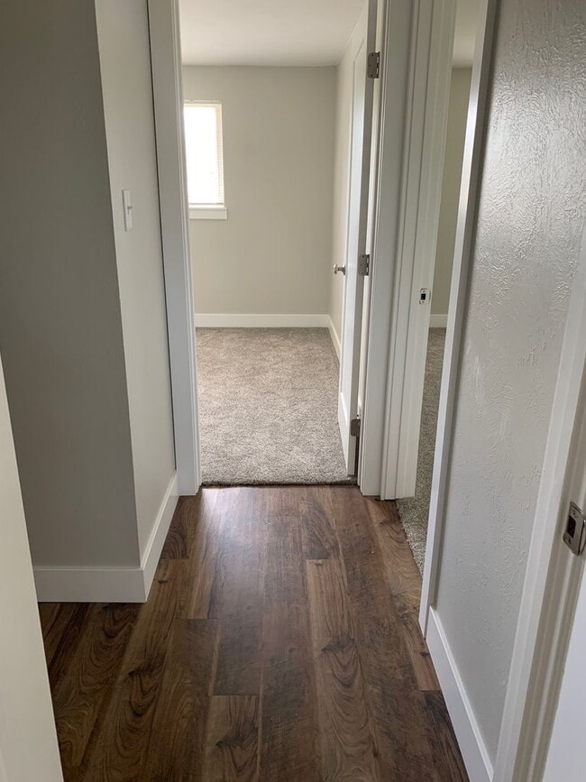 Building Photo - Beautiful 4 Bedroom 3 Bathroom Home in Wes...