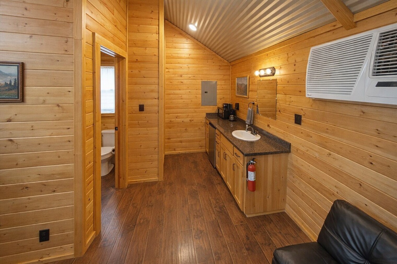 Building Photo - 299 Willow Springs Dr
