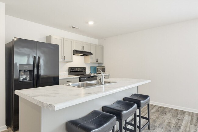 Building Photo - 414 Hope Ln