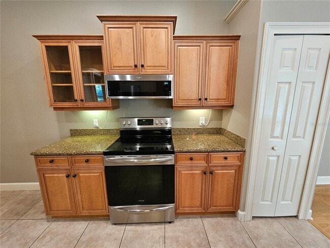 Building Photo - 3631 Square W Ln