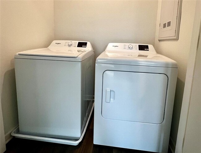 Building Photo - 2959 Canary Ave