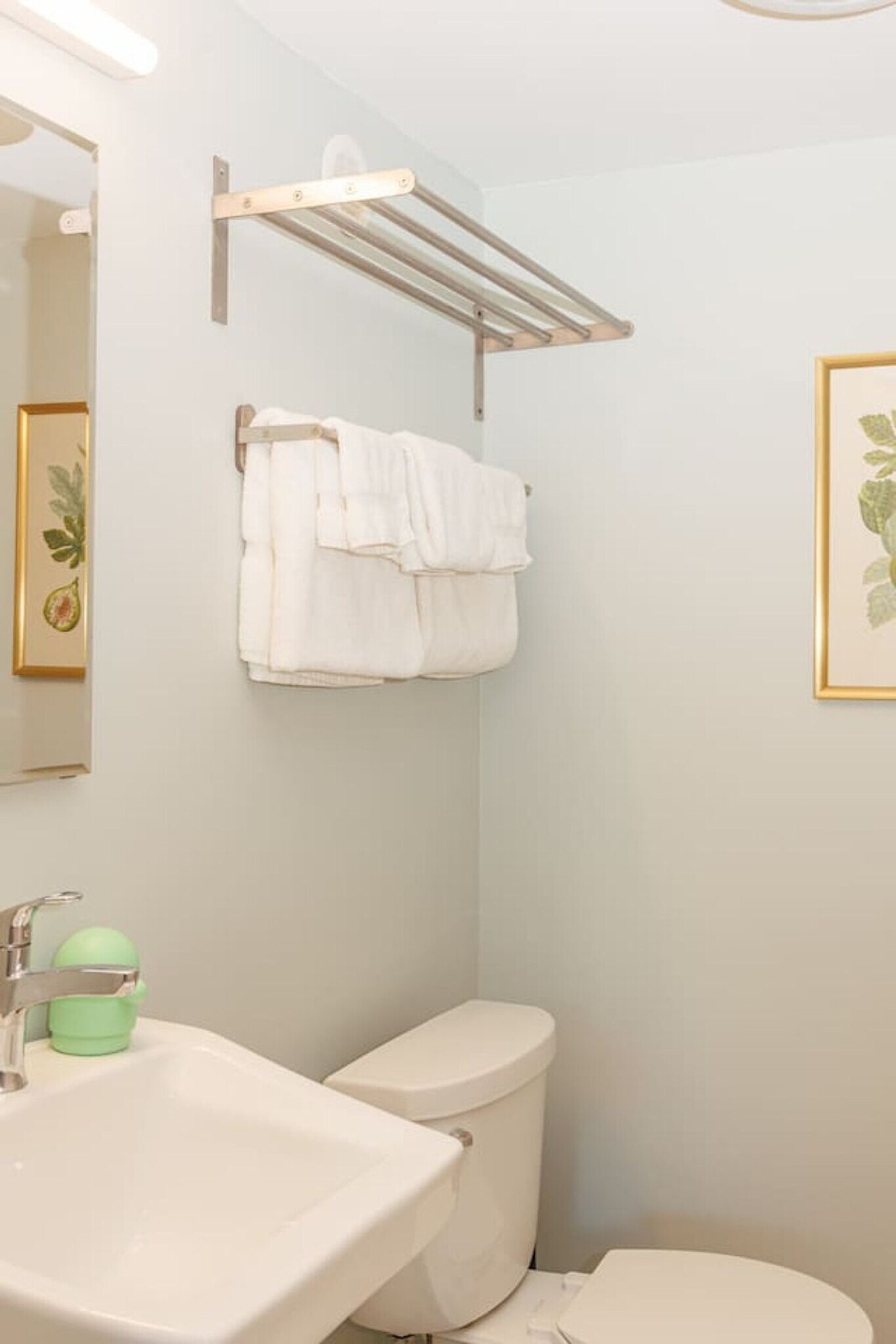 Building Photo - 1429 Elm St