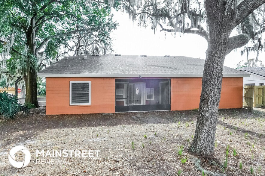 Building Photo - 12122 Fruitwood Dr