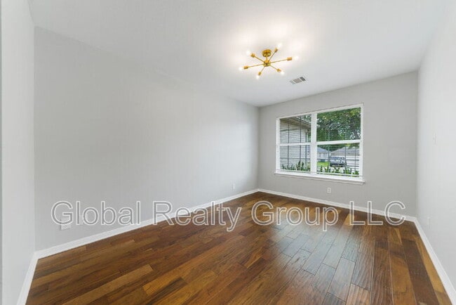 Building Photo - 232 Cinnabar Trail