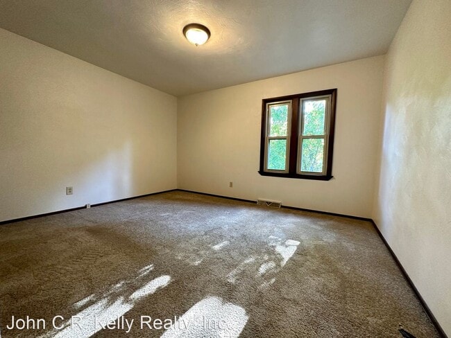 Building Photo - 3 br, 1.5 bath House - 1493 Abers Creek Road