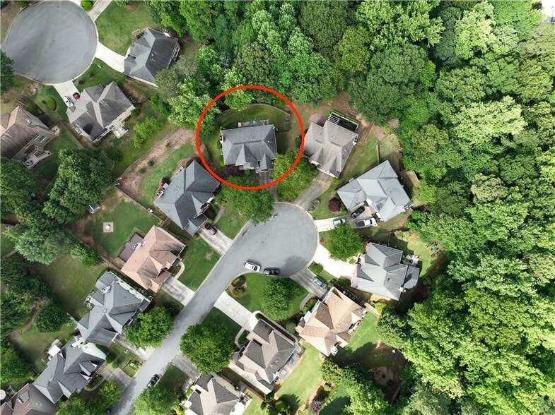 Building Photo - 350 Scarborough Way