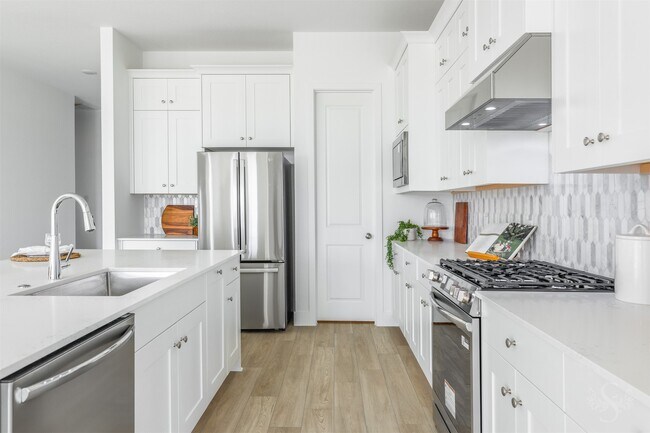 Building Photo - 31607 Brown Fern Dr