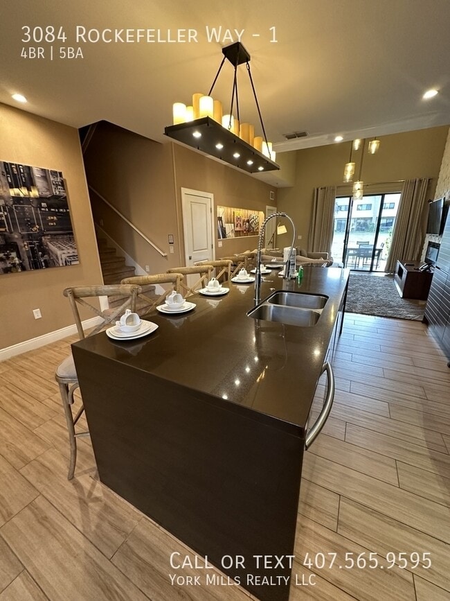 Building Photo - 3084 Rockefeller Wy