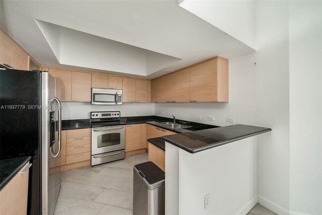 Building Photo - 140 S Dixie Hwy