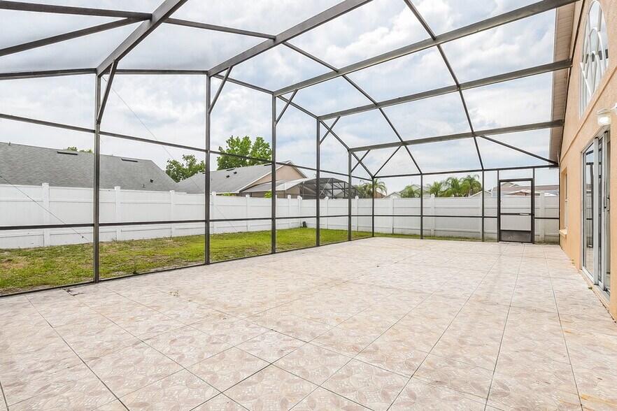 Building Photo - 4616 Falcon Ave