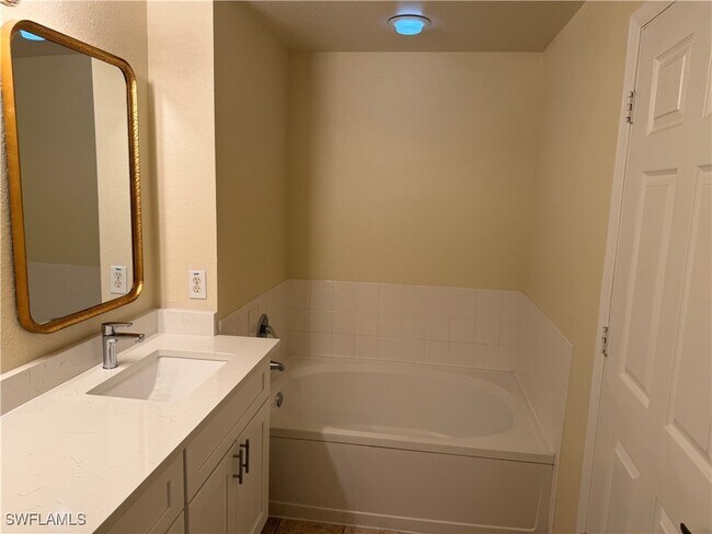 Building Photo - 7985 Preserve Cir