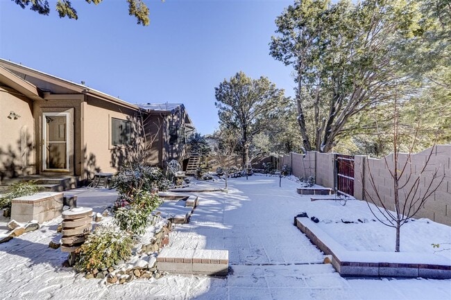 Building Photo - Price reduced! Executive Home in The Ranch - 4 bed 3 bath