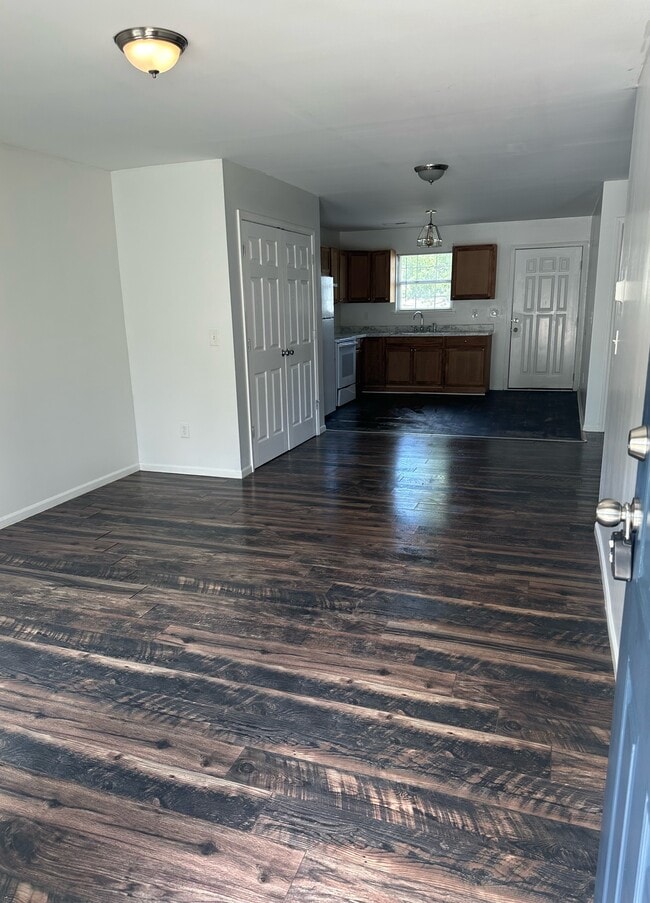 Building Photo - Rivera Properties