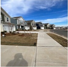 Building Photo - 1618 Swallow Tail Dr