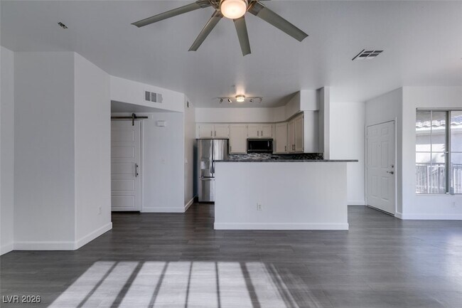 Building Photo - 7147 S Durango Dr