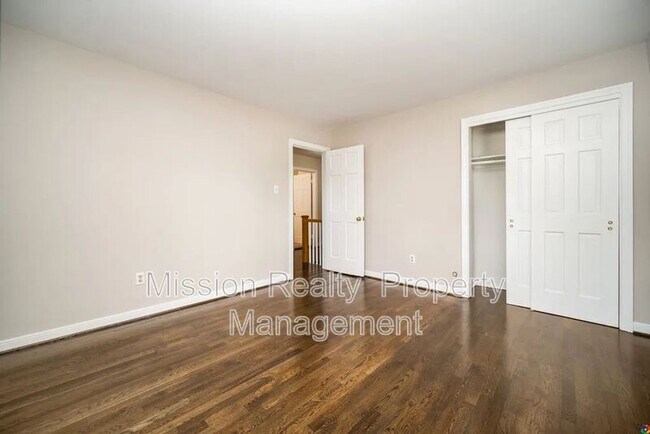 Building Photo - 1519 Chauncey Ln