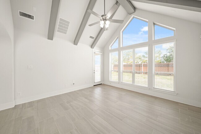 Building Photo - 6014 Bristol Spur Ln