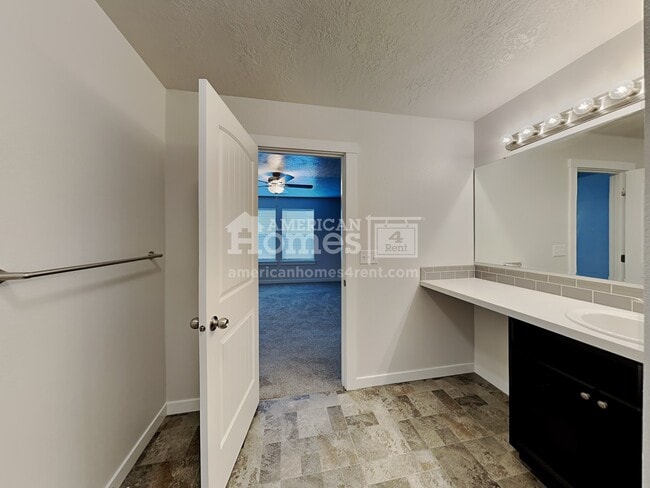 Building Photo - 12597 Trinidad Street