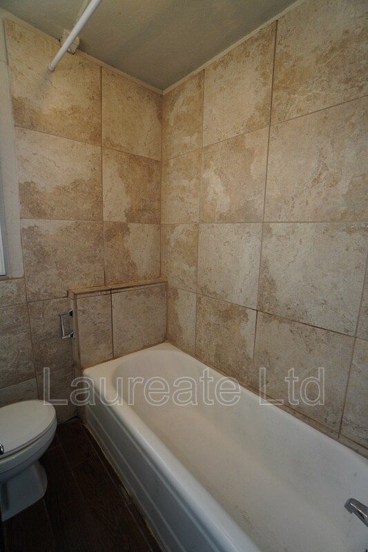 Building Photo - 1340 E 14th Ave