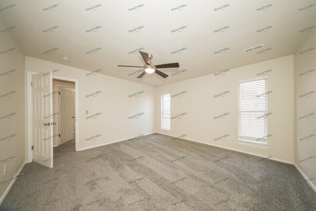 Building Photo - 10205 Glascow Dr