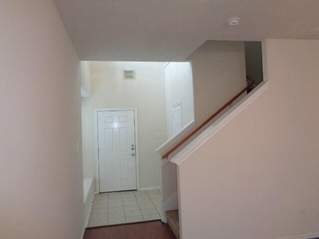 Building Photo - 6155 Morningshire Ln