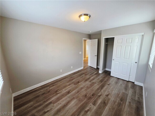 Building Photo - 8327 Fort Hallock Ave