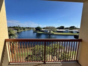 Building Photo - 7640 Westwood Dr