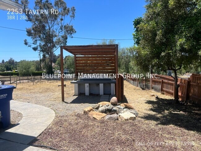 Building Photo - 2253 Tavern Rd