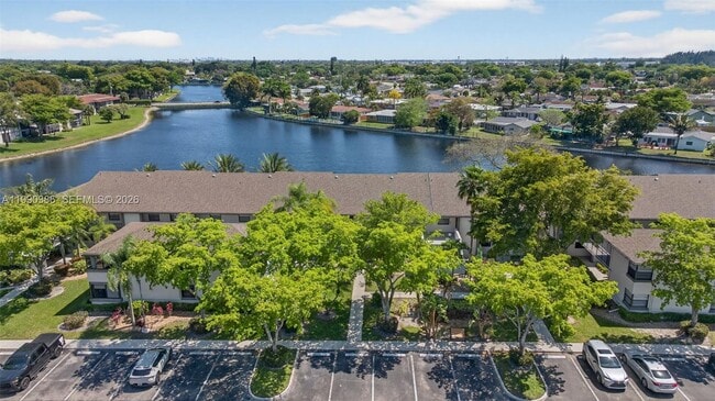 Building Photo - 9670 W McNab Rd