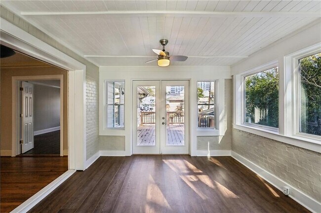 Building Photo - 22 Peachtree Hills Ave NE