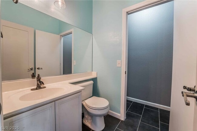 Building Photo - 5221 Coral Hills St