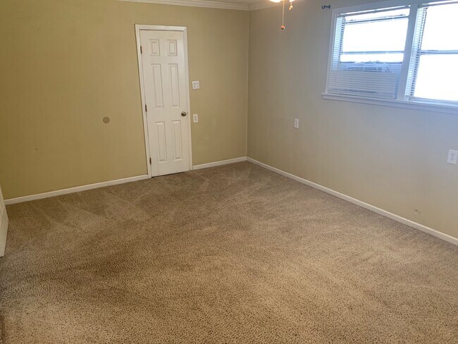 Building Photo - 3317 31st St