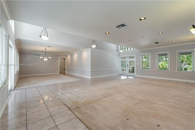 Building Photo - 17494 SW 83rd Ct