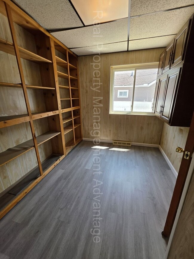 Building Photo - 22017 Rosedale St