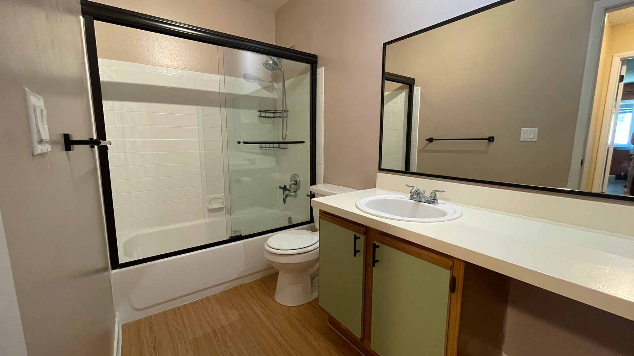 Bathroom - 4151 S Semoran Blvd