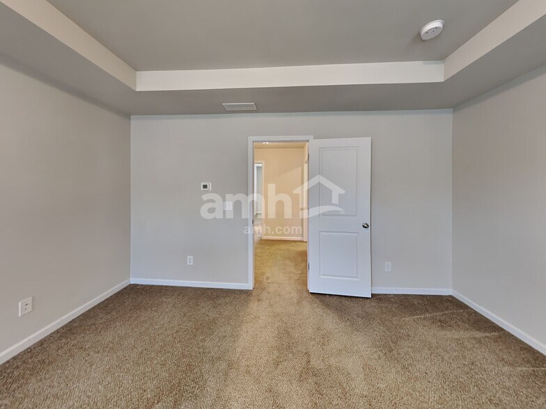 Building Photo - 373 Winston Cir