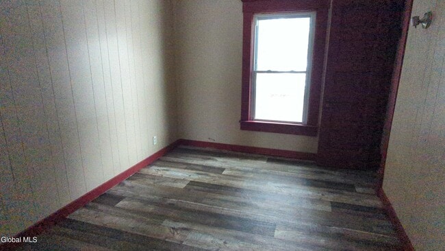 Building Photo - 75 Park St