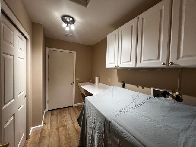 Building Photo - Must See! 3/2/3 Home in Minden, Winhaven n...