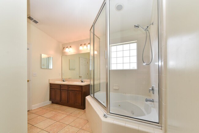 Building Photo - 5309 Moonbeam Trail