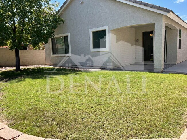 Building Photo - 22323 N 103rd Dr