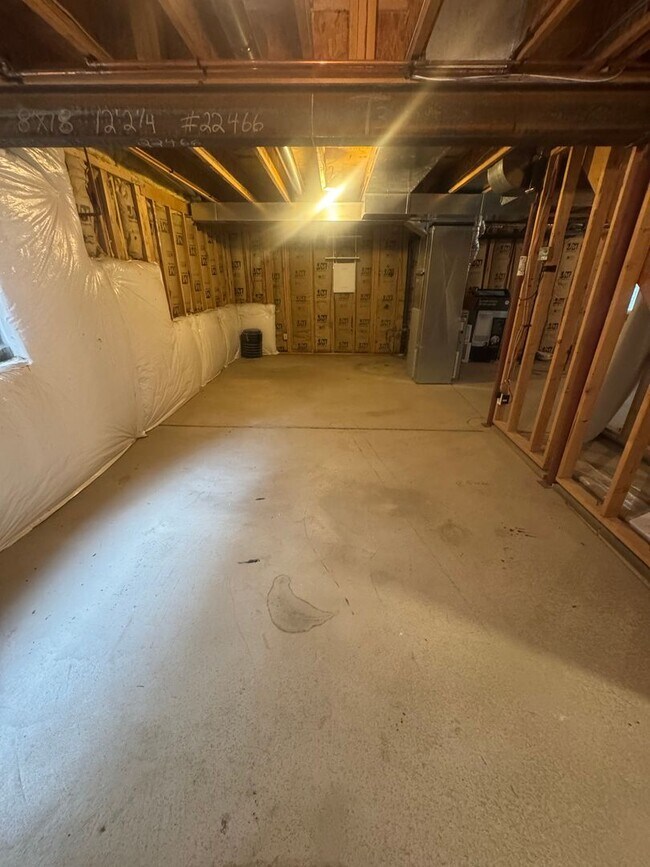 Building Photo - 3 bedroom home in Wagon Trails with commun...