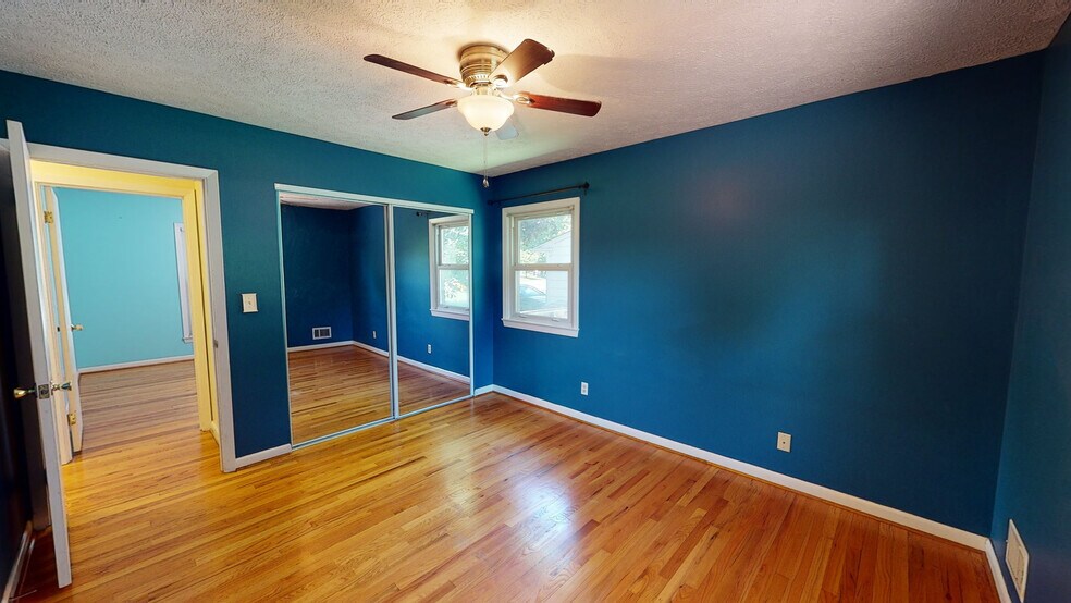 Building Photo - 707 Dorsey Way